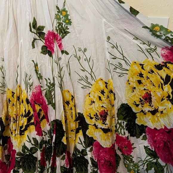 J Peterman White Floral Midi Dress Spring Garden Party Modest Elegant Feminine - Picture 8 of 8